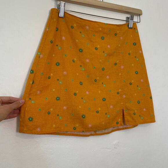 Abound – Linen Blend Orange Ditsy Floral Print Mini Skirt - Picture 2 of 9